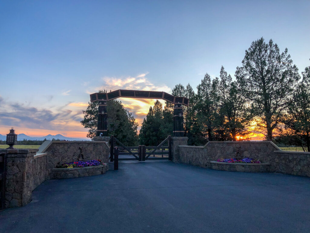 Y-Bell Ranch – Entry & Signage – Image 1