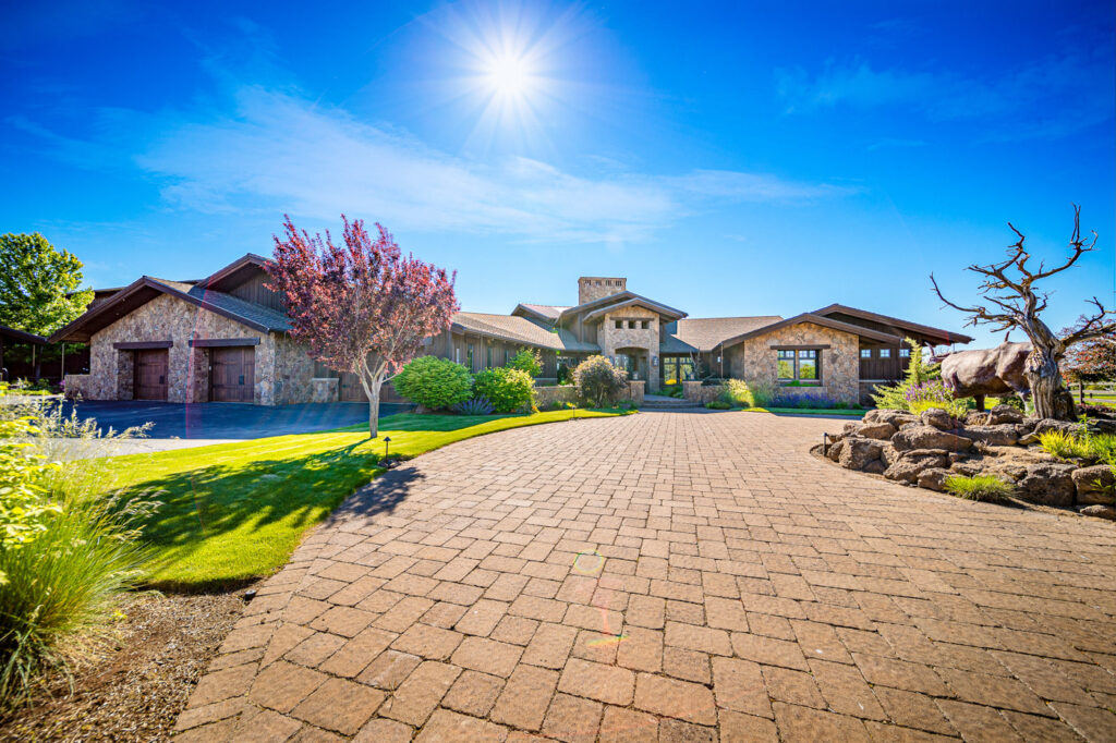Y-Bell Ranch – Main House – Image 3