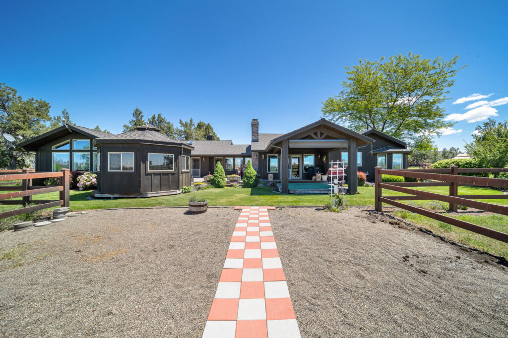 Y-Bell Ranch – Additional Housing – Image 19