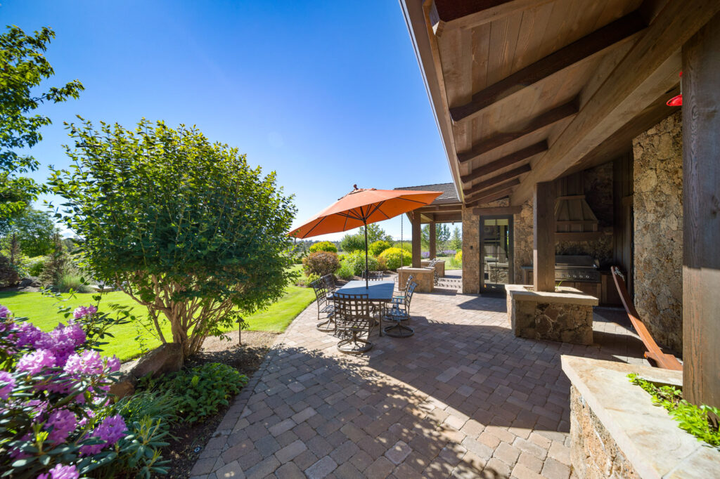 Y-Bell Ranch – Main House – Image 48