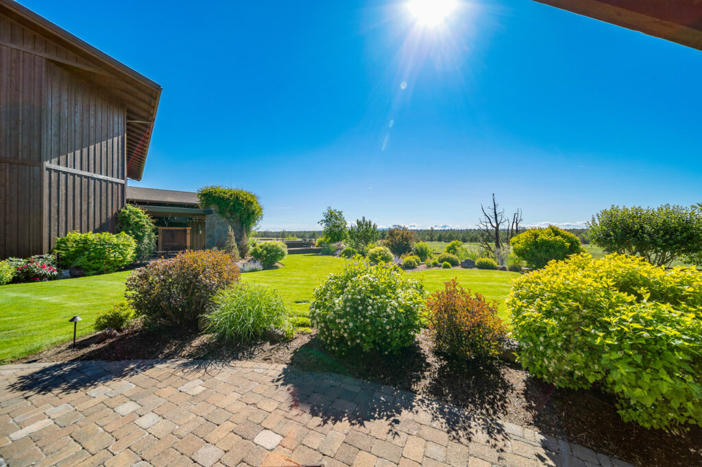 Y-Bell Ranch – Main House – Image 49