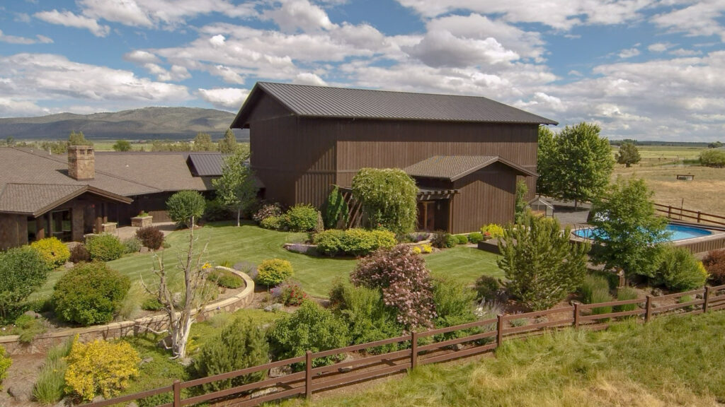 Y-Bell Ranch – Main House – Image 51