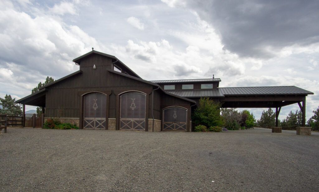 Y-Bell Ranch – Arenas & Facilities – Image 3