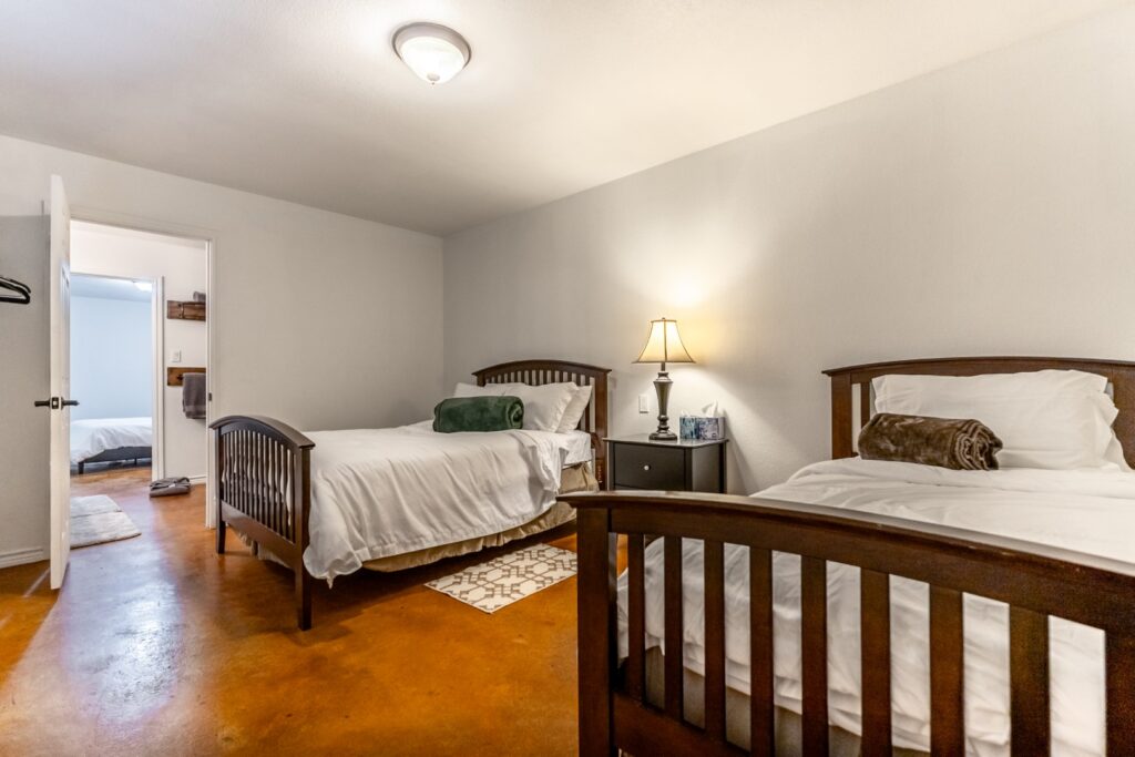 Aspire Wildlife Ranch – Main House – Image 29
