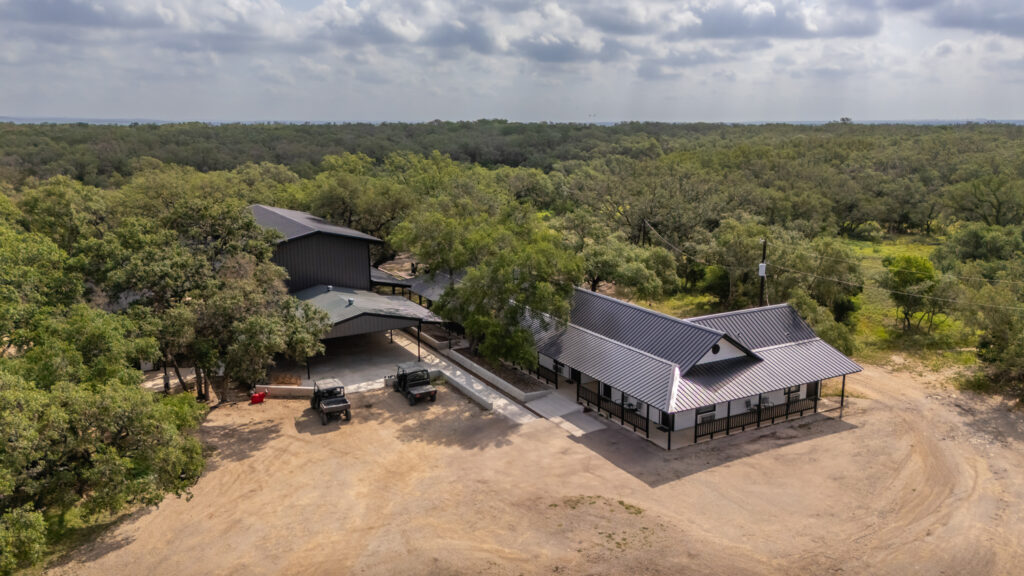 Aspire Wildlife Ranch – Main House – Image 35