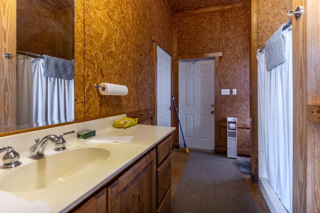 Indian Creek Ranch – Interior – Home – Image 3