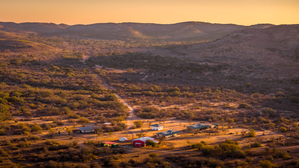 Indian Creek Ranch – Views & Vistas – Image 1