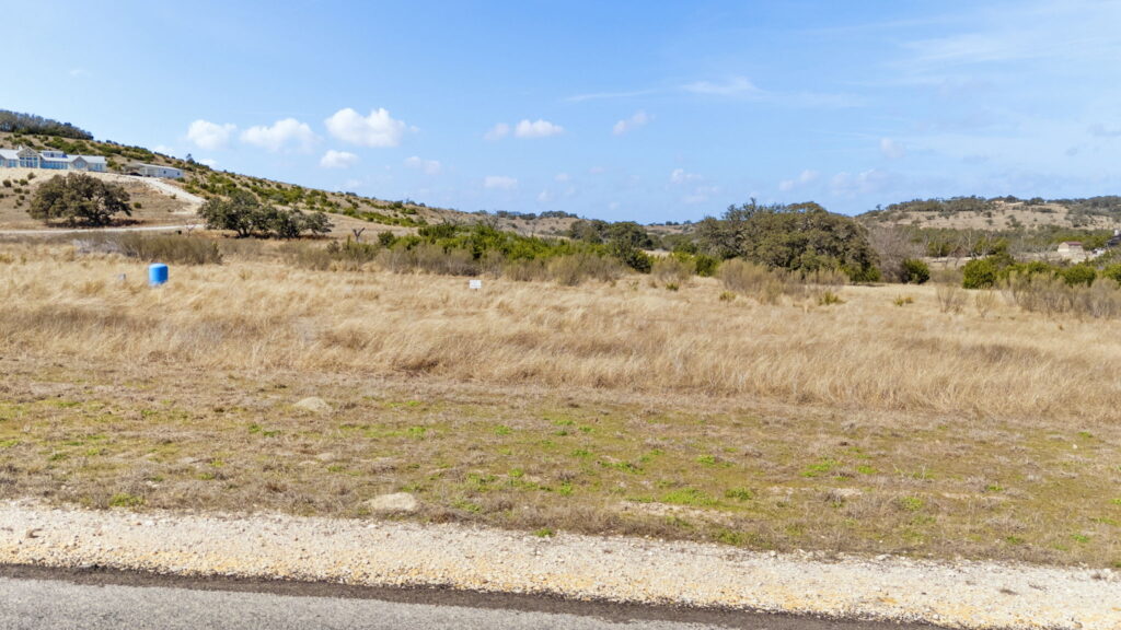 5 Acre Ranchette – Land & Terrain – Image 8