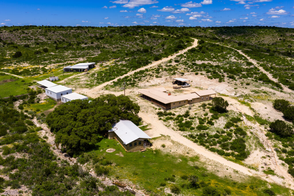 DeeNada Bass Ranch – Miscellaneous – Image 70